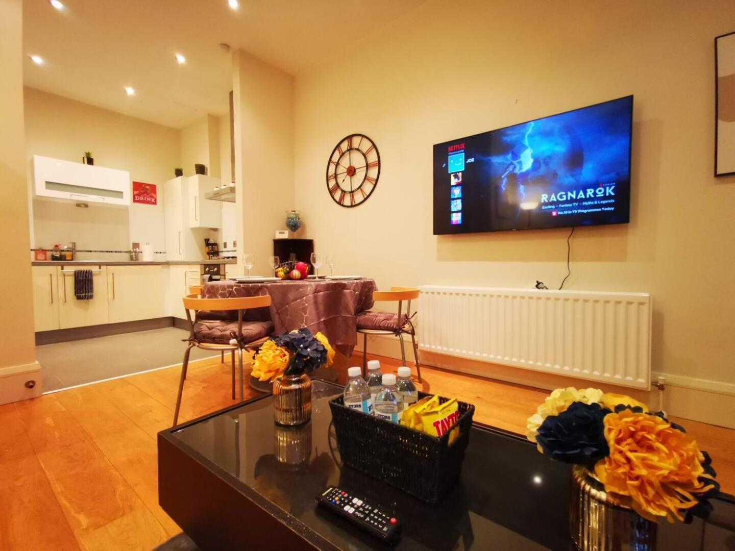 בלפסט 2Br Modern Luxury Loft Apartment מראה חיצוני תמונה