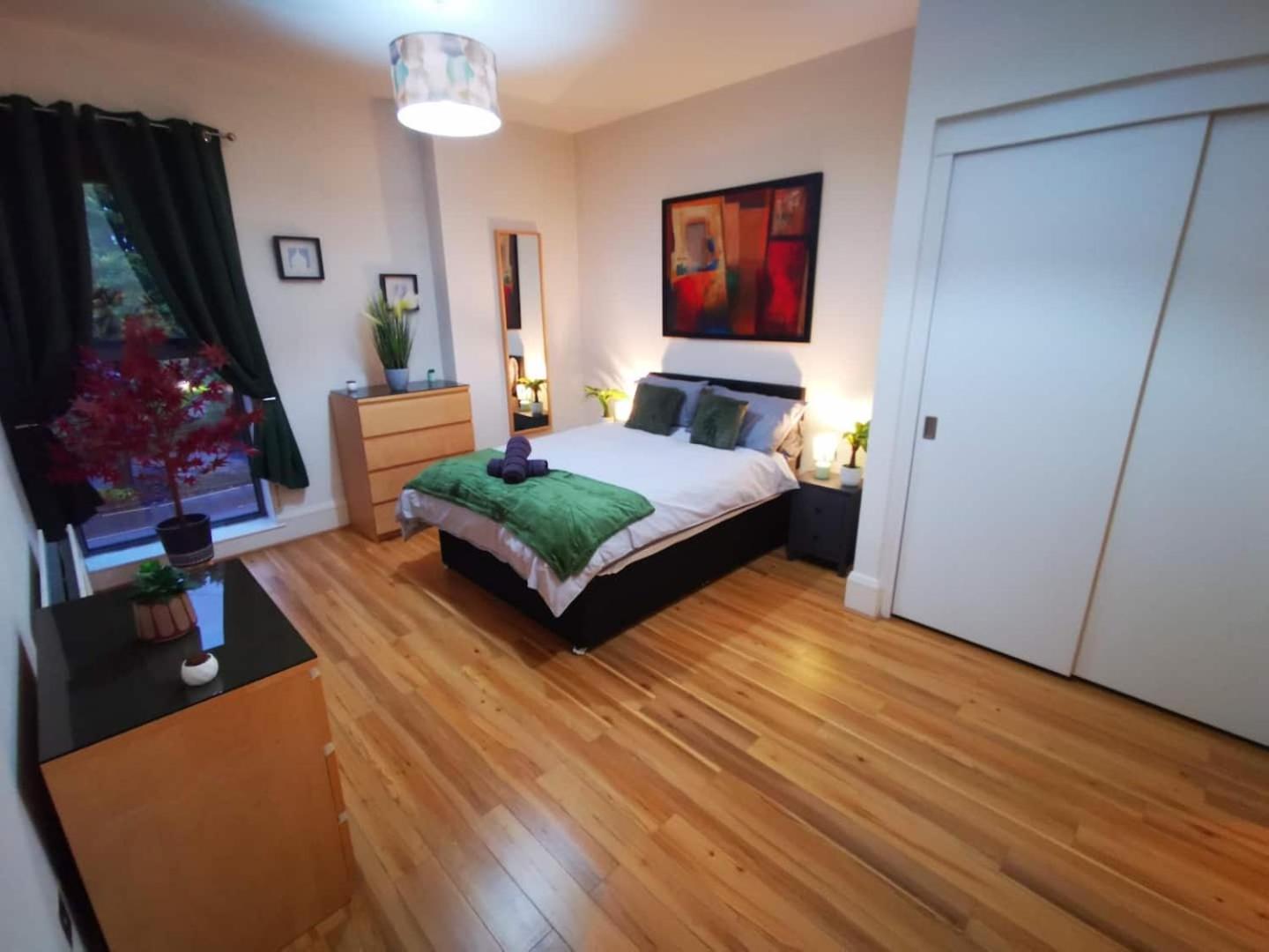 בלפסט 2Br Modern Luxury Loft Apartment מראה חיצוני תמונה
